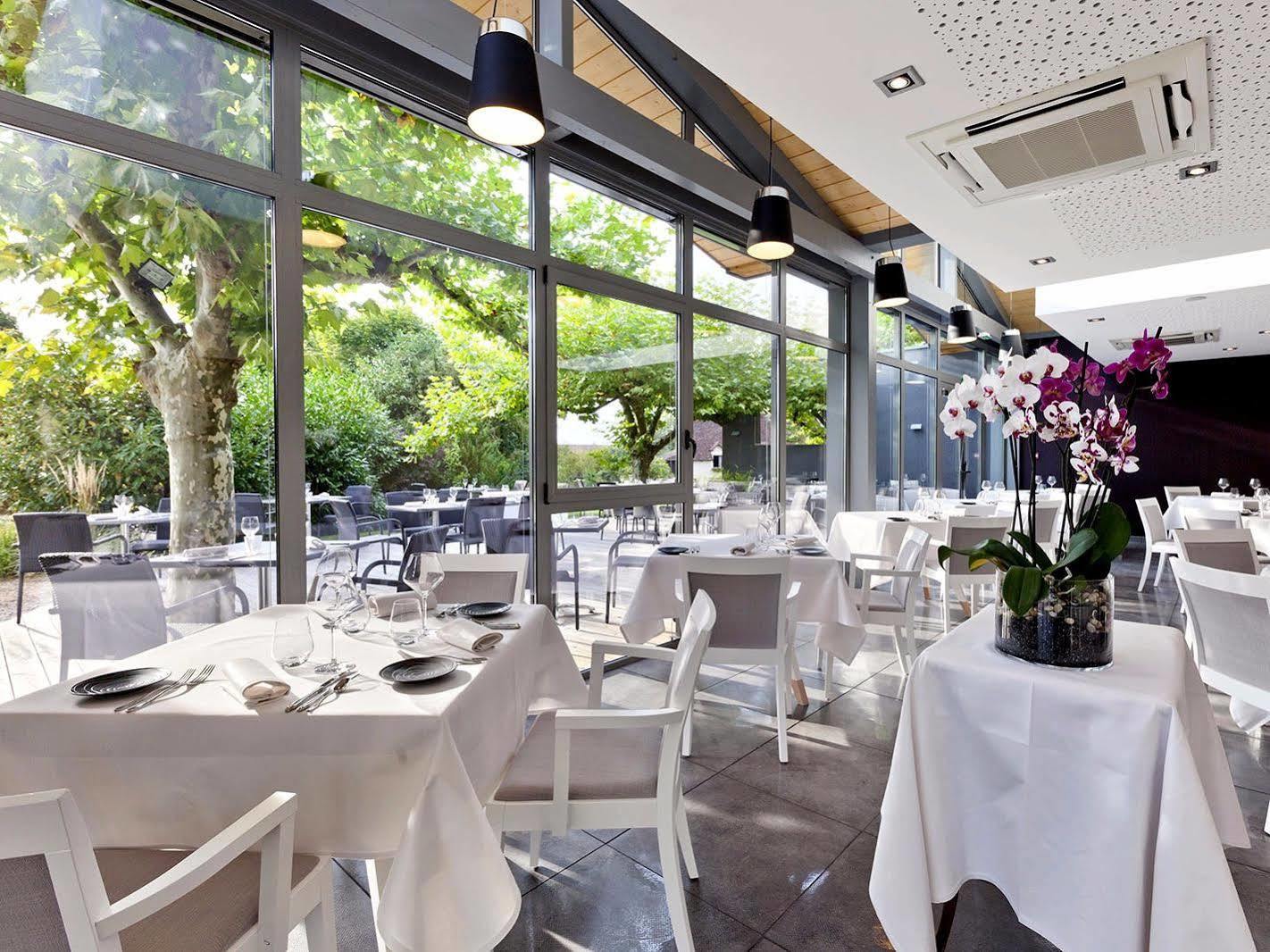 Hostellerie Saint Germain מראה חיצוני תמונה